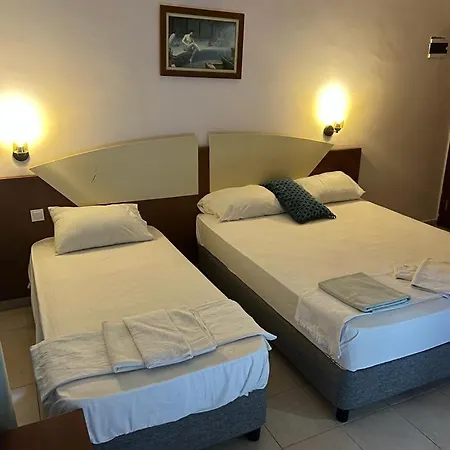 Hotel Best Hotel 3*